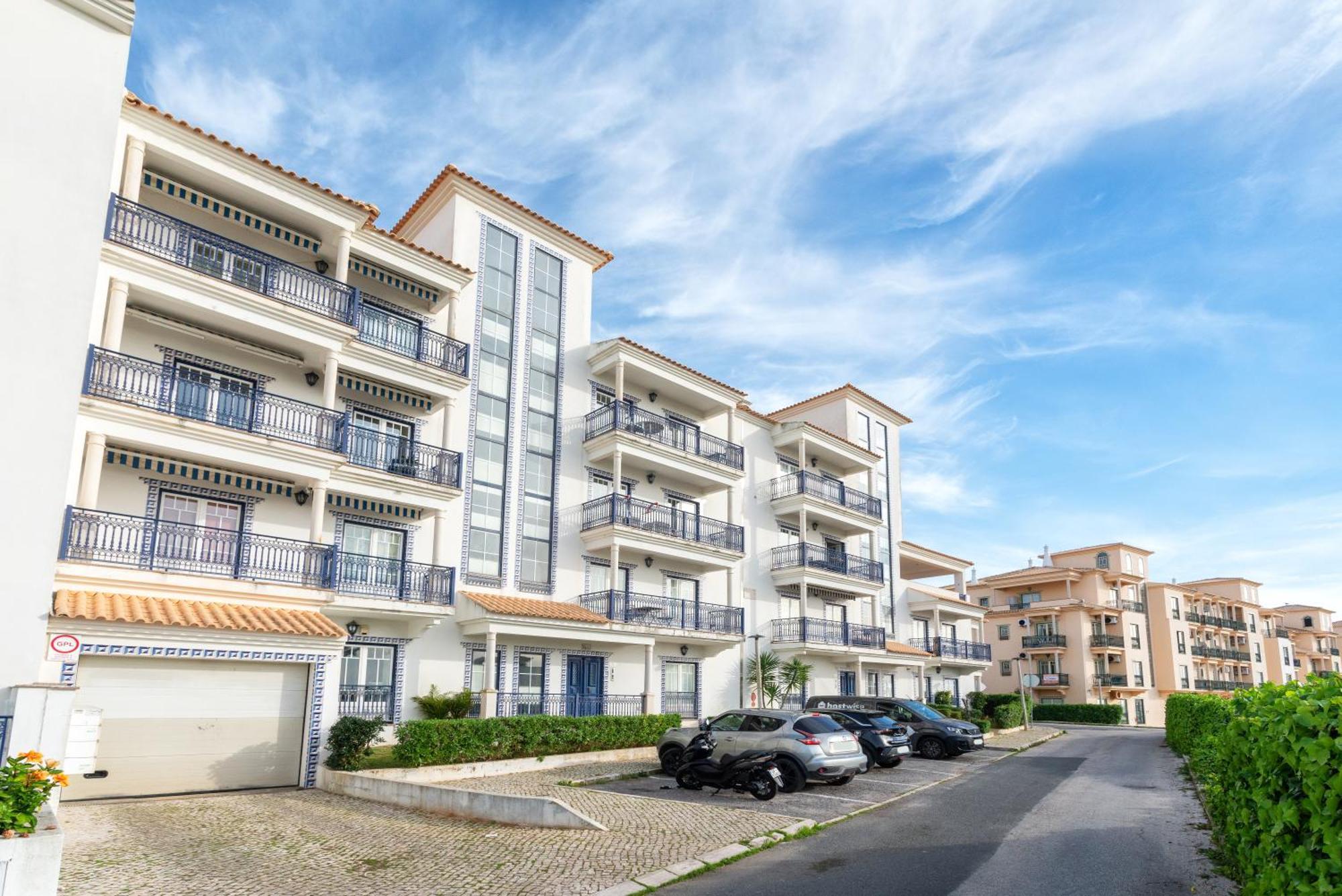 Appartamento Wonderful Flats With Pool By Host Wise Albufeira Esterno foto