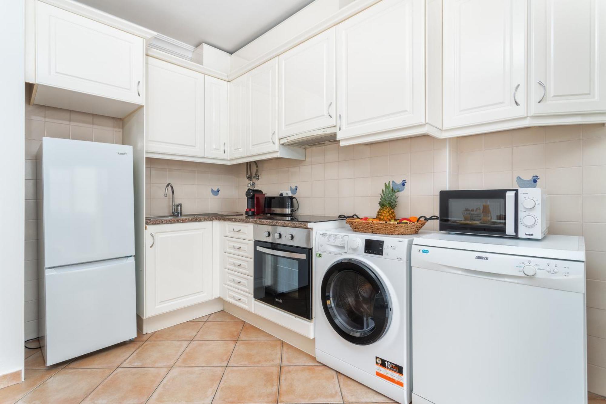 Appartamento Wonderful Flats With Pool By Host Wise Albufeira Esterno foto